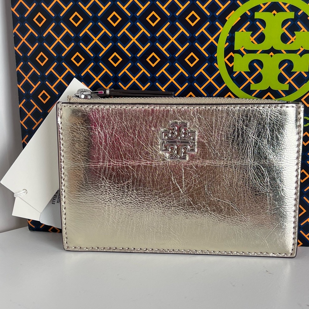NWT Tory Burch Spark Gold Card Holder